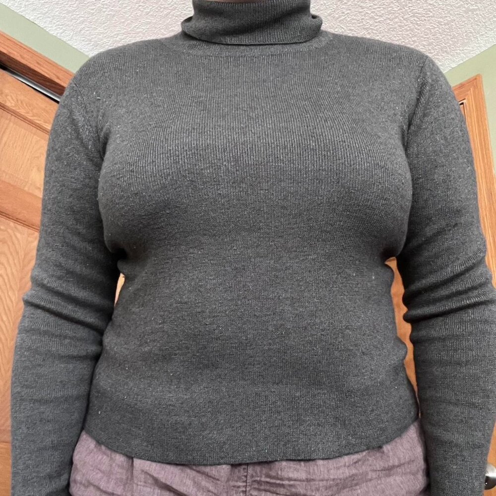 VINTAGE Old‎ Navy Gray Turtleneck Sweater
